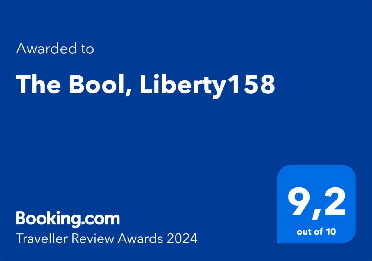 バーリThe Bool, Liberty158アパートメント エクステリア 写真